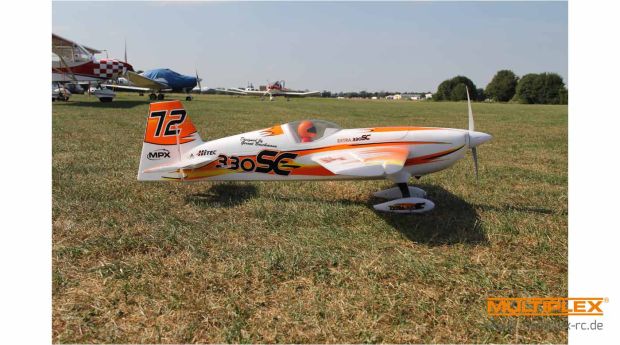 Авіамодель Extra 330 Gernot Bruckmann Multiplex, Світлина 4