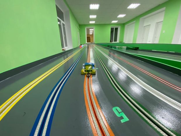 Трек для трасових автомоделей (6 доріжок, 33 метри), Світлина 5