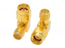 Перехідник кутовий з SMA (Male) на RP-SMA (Female)